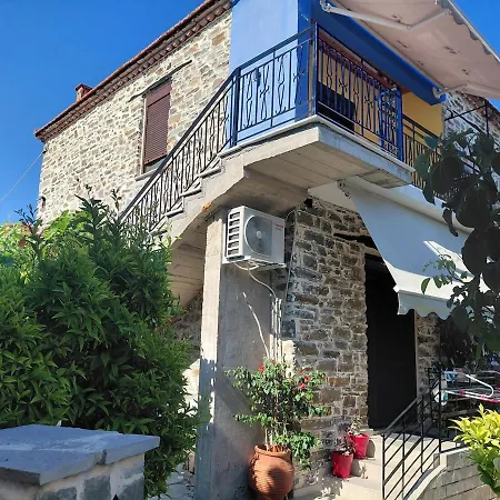 Castelia Traditional Stone *