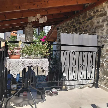 Castelia Traditional Stone آغيوس نيكولاوس
