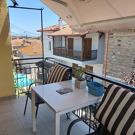 Appartamento Castelia Traditional Stone