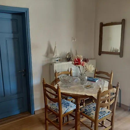 Castelia Traditional Stone آغيوس نيكولاوس
